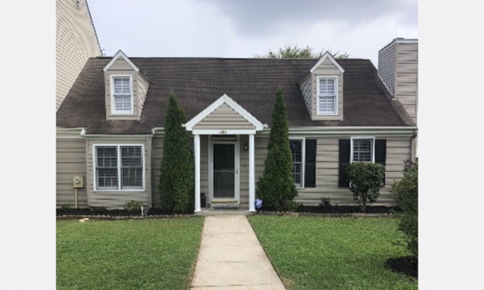 Warner Robins House | Beautiful Pet friendly Townhouse !!!
