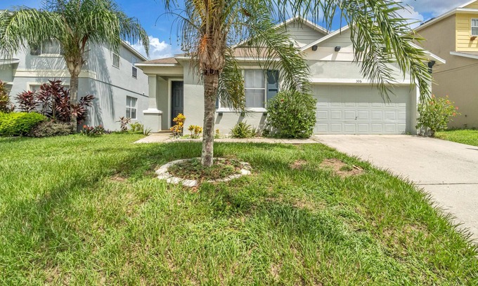 Legacy Park House | Beautiful Pirate Themed 4 BR Home Near Disney