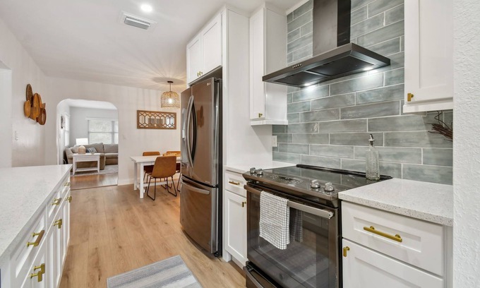 South Pinellas Community Council House | Beautiful pool home minutes from the beach
