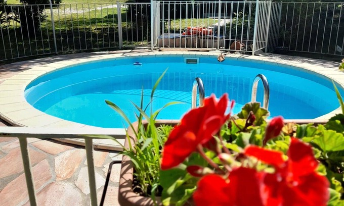 Castelnuovo d'Elsa House | Beautiful private villa for 6 people with WIFI, private pool, TV and panoramic view