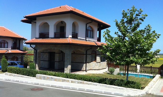 Aheloy Villa | Beautiful Private Villa with private Pool, in the secure Vineyards Resort & Spa