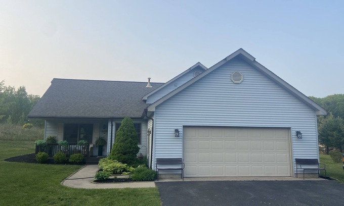 Williamsburg House | Beautiful, private home in great area - Great Lakes Equestrian Festival Housing!