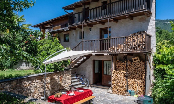 Roccabruna House | Beautiful private villa for 4 guests with WIFI, TV and patio