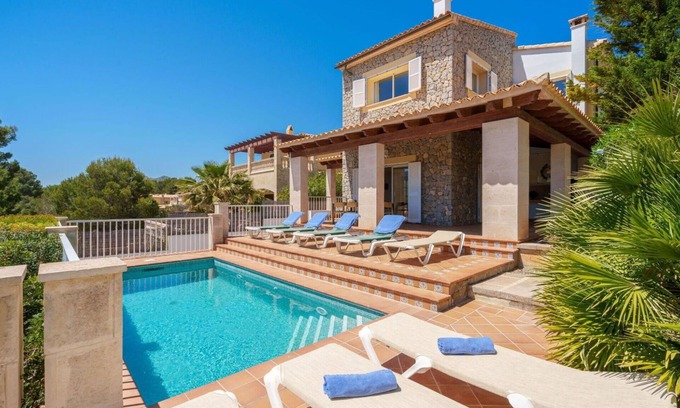 Cala Mesquida House | Beautiful private villa for 8 guests with WIFI, A/C, private pool, TV, terrace and pets allowed