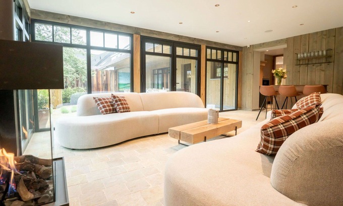 Klemskerke House | Beautiful private villa for 12 guests with WIFI, TV, patio and parking