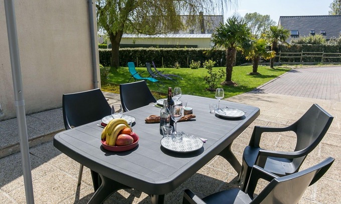 Plouescat House | Beautiful private villa for 4 people with WIFI, TV and terrace