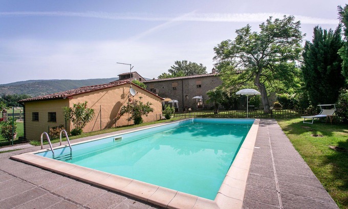 Sodo Villa | Beautiful private villa for 18 people with A/C, WIFI, private pool, TV and parking