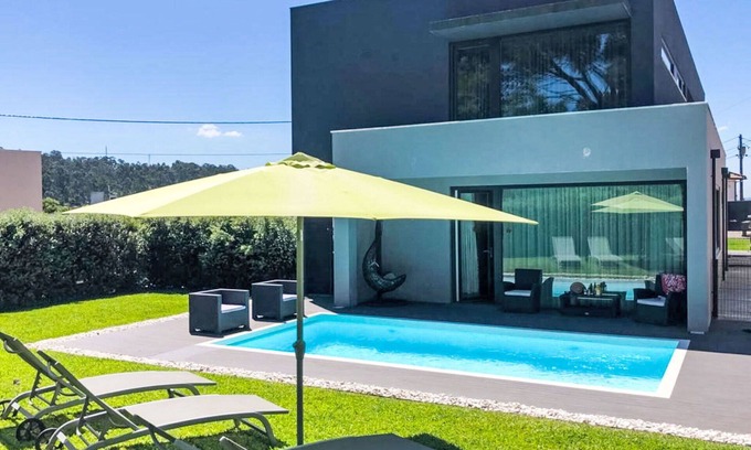 Cardielos House | Beautiful private villa for 8 people with private pool, WIFI, TV, terrace and parking