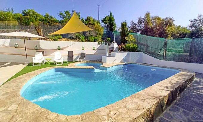 Cabra Villa | Beautiful private villa with A/C, private pool, WIFI, hot tub, TV, terrace, pets allowed and par.