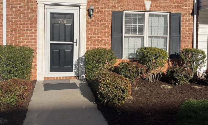 Lynchburg House | Beautiful, quiet 2 bd condo Lynchburg