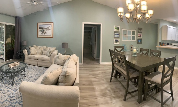 Woodbury House | Beautiful Remodeled Home Away From Home