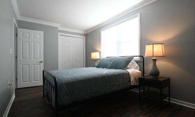 Lake Geneva House | Beautiful Remodeled House, 3 Blocks from DT+Lake! Pet Friendly