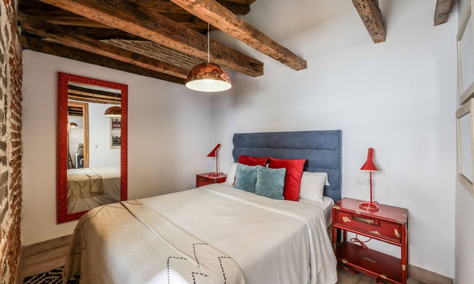 Malasana Apartment | Beautiful Renovated apartment in the center 6
