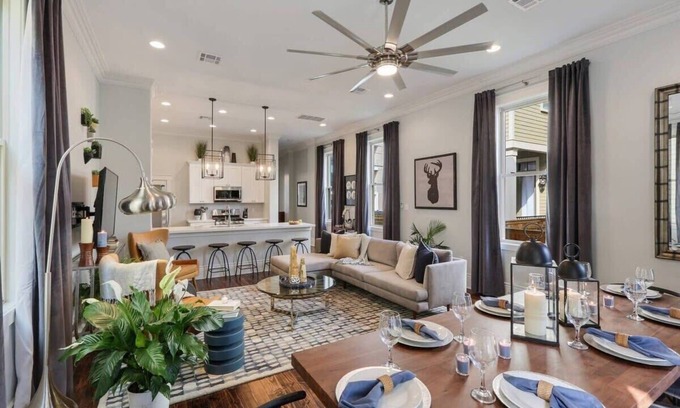 Bywater House | Beautiful Renovated Home | Private Heated Pool