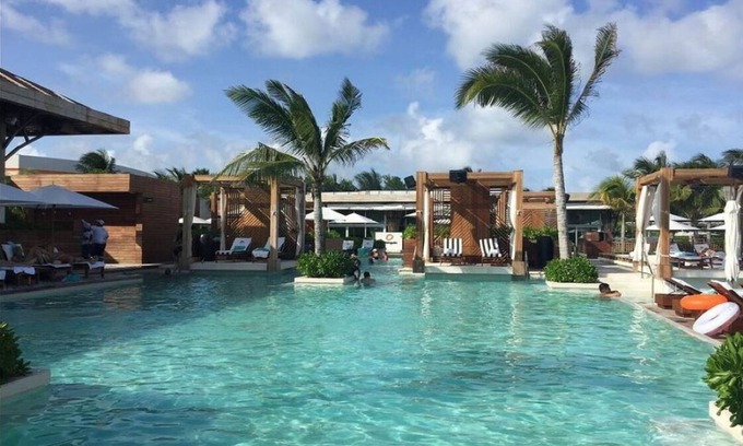 Playacar Resort | Beautiful resort home to Cirque du Soleil!