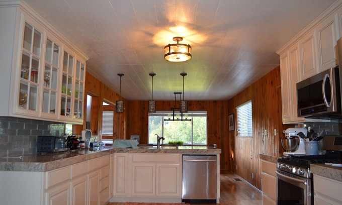 Lockeford House | Beautiful riverfront, family friendly home minutes from Lodi - no pets/smoking