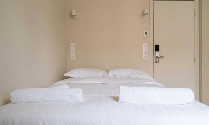 Porte-Saint-Martin Apartment | Beautiful room with ensuite bathroom in Paris!
