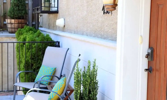 Manayunk House | Beautiful Single Family Home in the Heart of Manayunk with Parking!