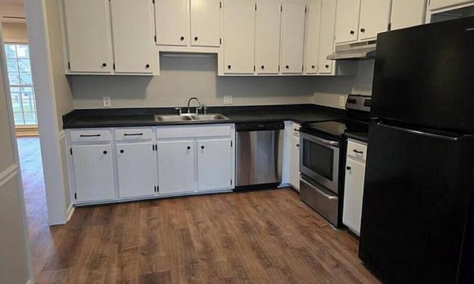 Lexington House | beautiful single family home
