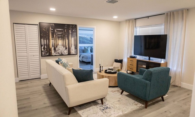 Highland Garden House | Beautiful, Spacious Modern Home Near Beach
