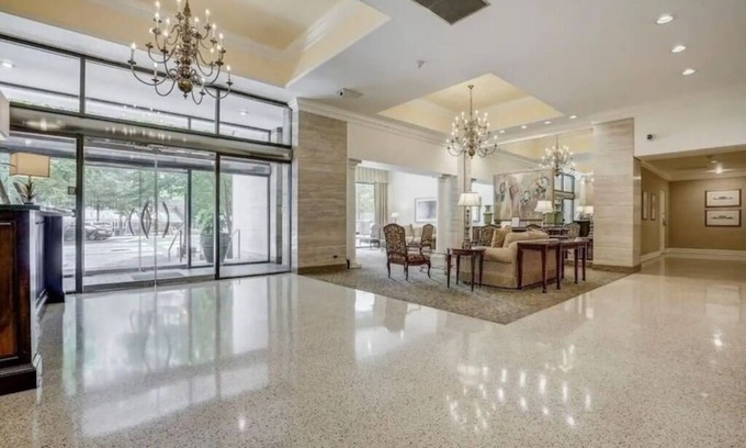 Peachtree Center Apartment | Beautiful Suite, HEART of Atlanta w/Skyline View