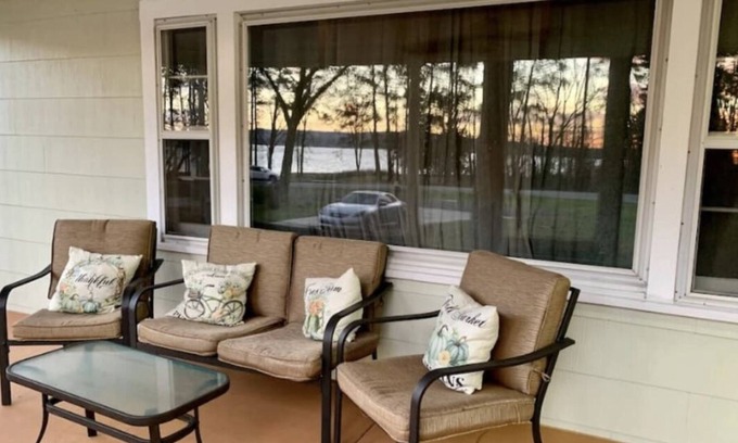 Guntersville Cottage | Beautiful sunsets on the Lake from our cottage