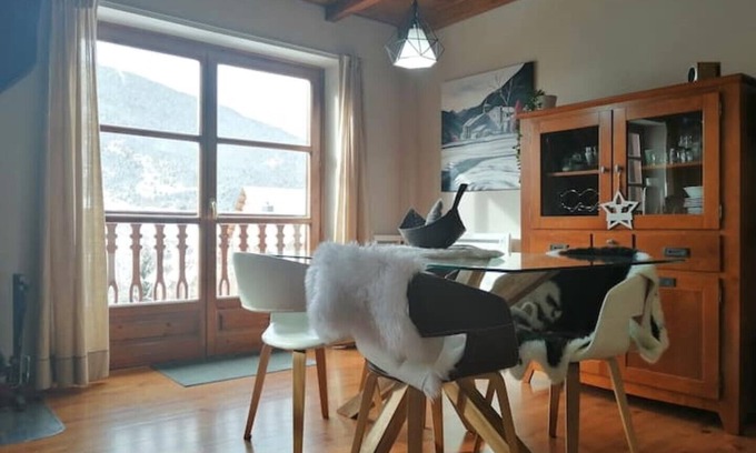 Pla de l'Ermita Apartment | Beautiful triplex with garden and Wifi - Puig Falcó 1