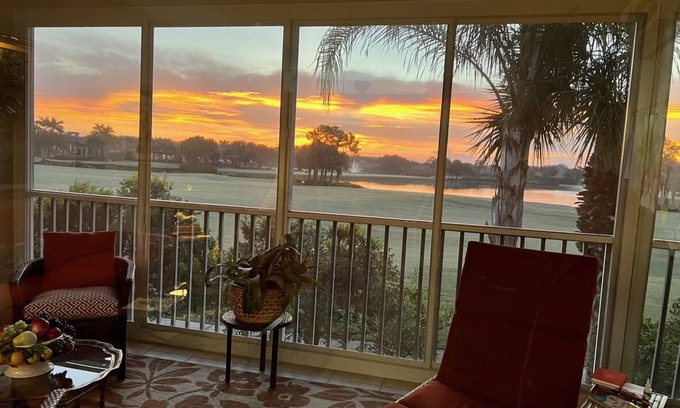 Bonita Springs Condo | Beautiful two bedroom condo in Gated golf community.