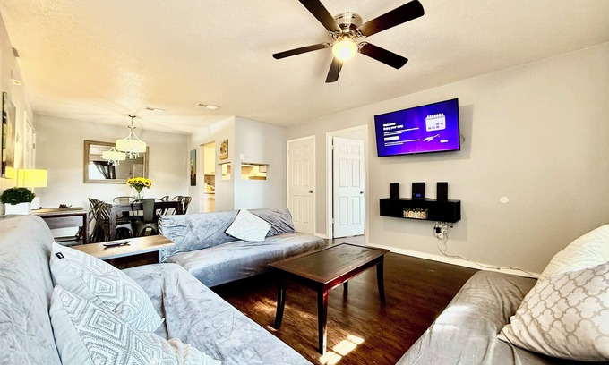 South Side Apartment | Beautiful Two bedroom two bath first floor apartment,20 minutes to beach
