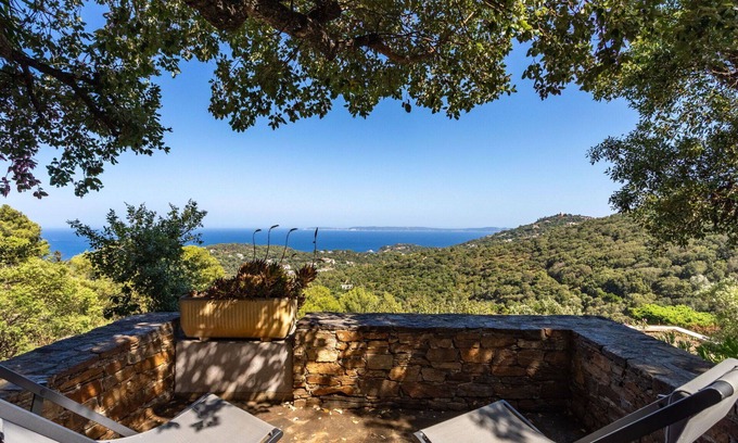 Cap Benat House | Beautiful villa for 6 people with WIFI, TV, terrace and parking