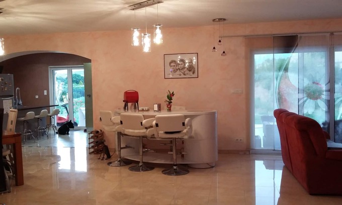 Les Pennes-Mirabeau House | Beautiful villa in Les PENNES MIRABEAU - Close to Airbus helicopter (7mn)