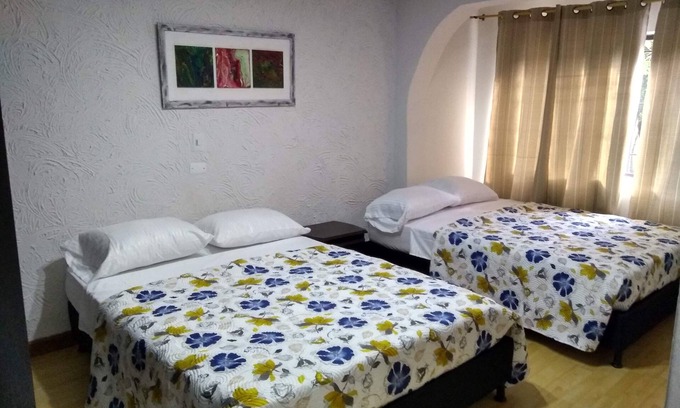 Castilla Apartment | BEAUTIFUL VACATION APARTMENT MEDELLÍN - Spacious - Central