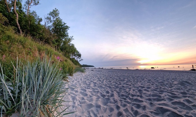 Putgarten Apartment | Beautiful vacation apartment (1) on the north beach with WiFi for up to 4 people from 9 € pP