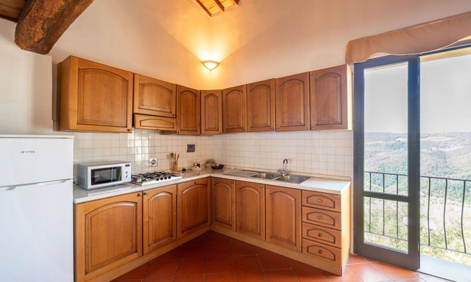 Montebonello House | Beautiful villa for 14 guests with A/C, private pool, WIFI, TV, pets allowed and panoramic view