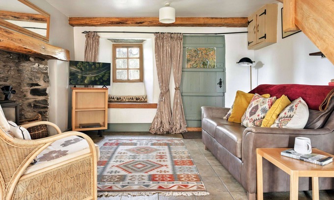 Ulpha House | Beautiful villa for 3 guests with WIFI and pets allowed