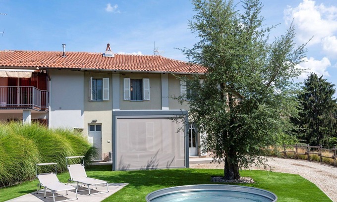 Portacomaro House | Beautiful villa for 4 guests with private pool, WIFI, TV and terrace