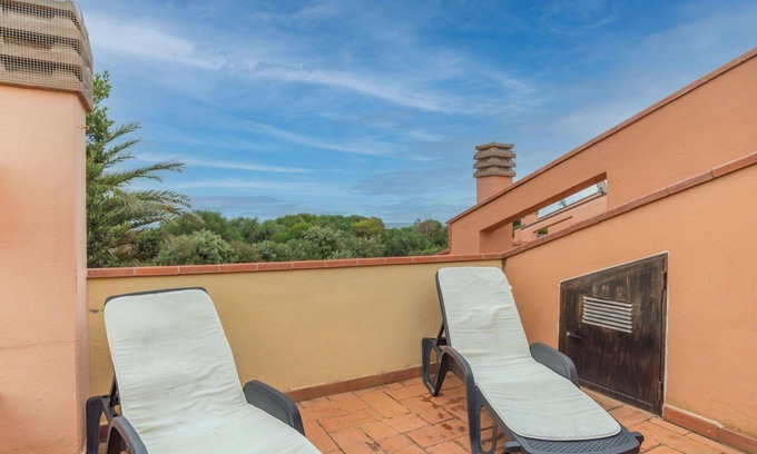 Sant'Elmo House | Beautiful villa for 6 guests with A/C, TV, terrace and pets allowed