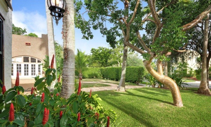 Grandview Heights Villa | Beautiful Villa with Saltwater Private Pool at West Palm Beach, West Palm Beach Villa 1827