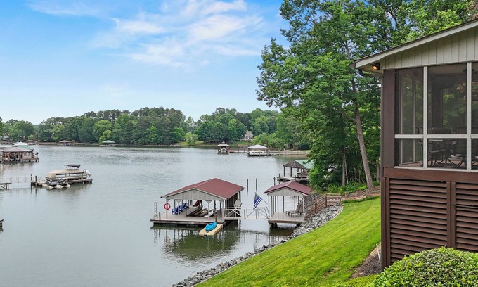 Mooresville House | Beautiful Waterfront Home w Hot Tub and great entertaining options!