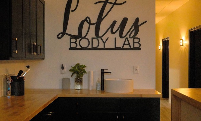 College Park House | Beautiful wellness spa that is located in the Historic College Park Community.