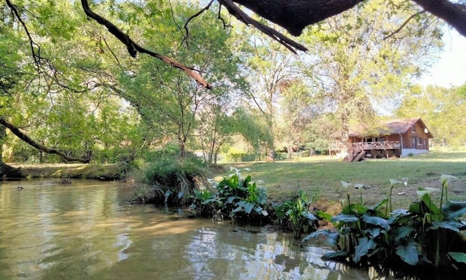 Levignacq Villa | Beautiful wooden house on the banks of a creek 17 km from the ocean