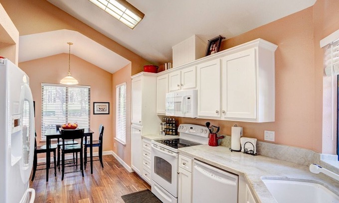 Plumas Eureka Estates House | Beautifully Furnished vacation get away on the golf course - 129 Cottonwood