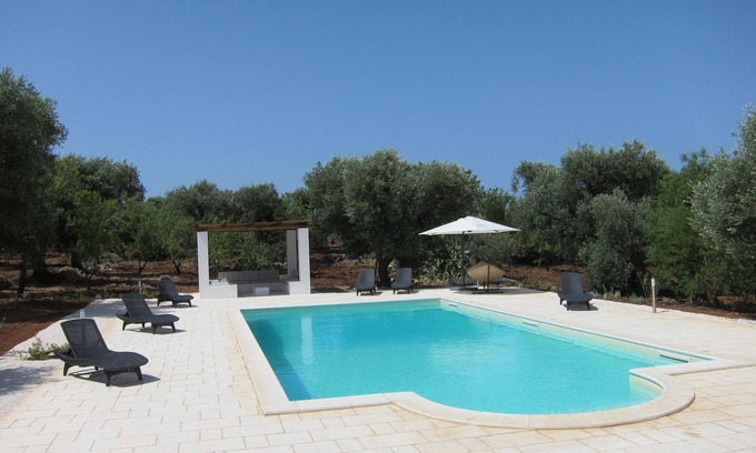 Ceglie Messapica Villa | Beautifully renovated Trulli with stunning swimming pool (12M x 6M)