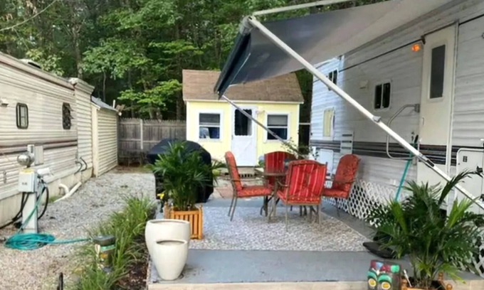 Kennebunk RV Rental | Beautifully remodeled camper in fun family friendly park