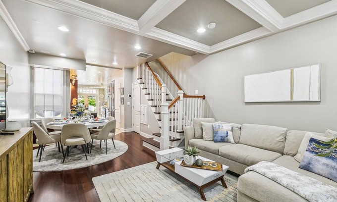 Historic District House | Beautifully Renovated Historic District Home