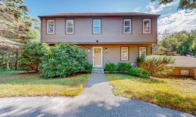 Cataumet House | Beautifully renovated home near area's beaches with cathedral ceilings & grill