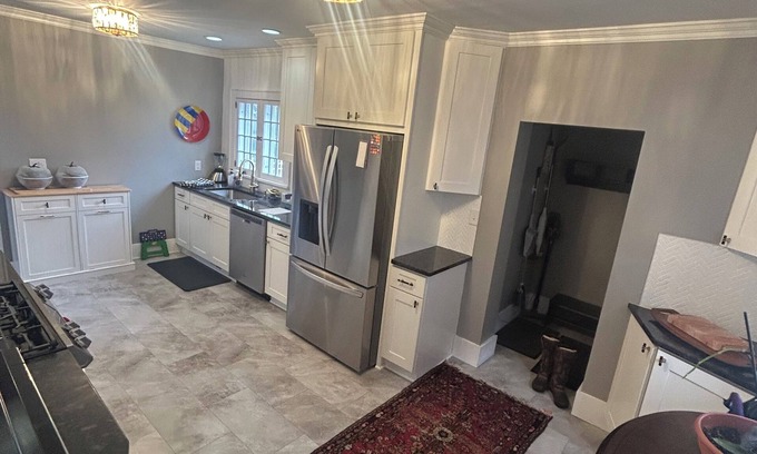 Rochester House | Beautifully Renovated and Updated Entire 4BR 2.5Ba Home in Brighton/Roc Sleeps 9