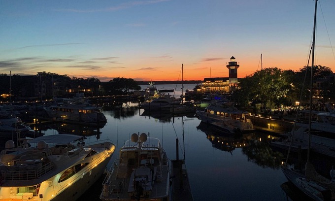 Harbour Town Condo | Beautifully Designed Harbour Town Condo w/Private Balcony & Breathtaking Views of Lighthouse!