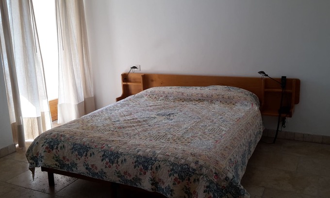 Pelissanne House | Bed and Breakfast in the heart of Provence (2/2)