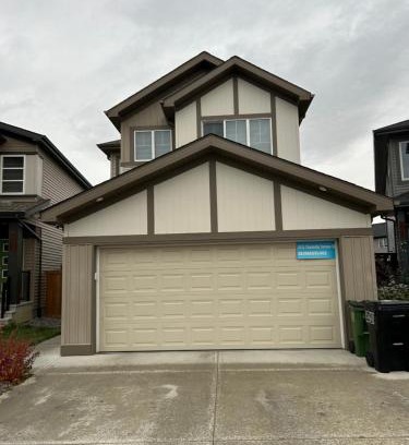 Southwest Edmonton House | Bedroom SW Edmonton HWY 2 near YEG